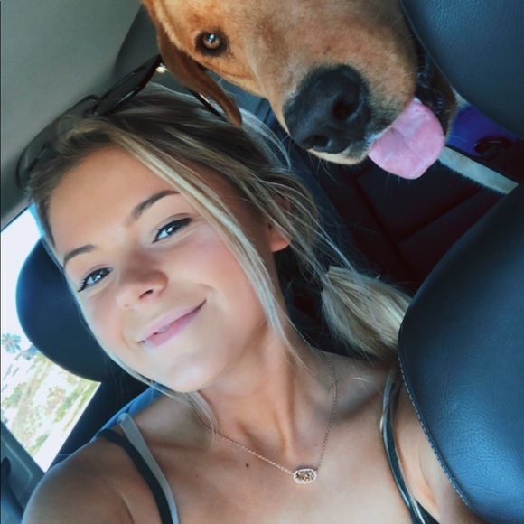 Gold Kendra Scott Pendant & Gold Matching Bracelet - Picture 2 of 3